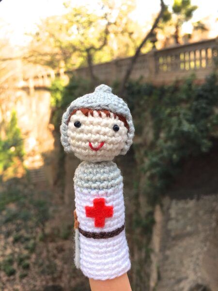 Caballero Sant Jordi en amigurumi