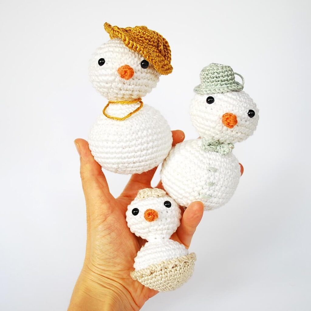 muñeco de niueve amigurumi. Snowman amigurumi
